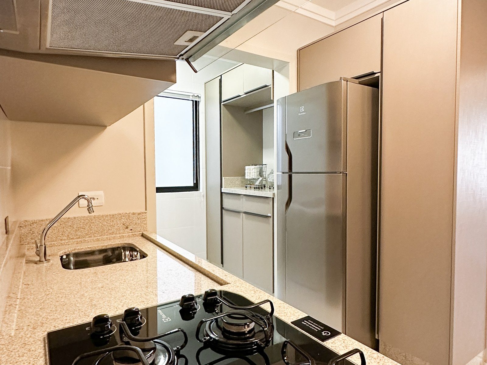 Residencial Brandenburg Apartamento B-02 - FIT - Decorado e Mobiliado 3