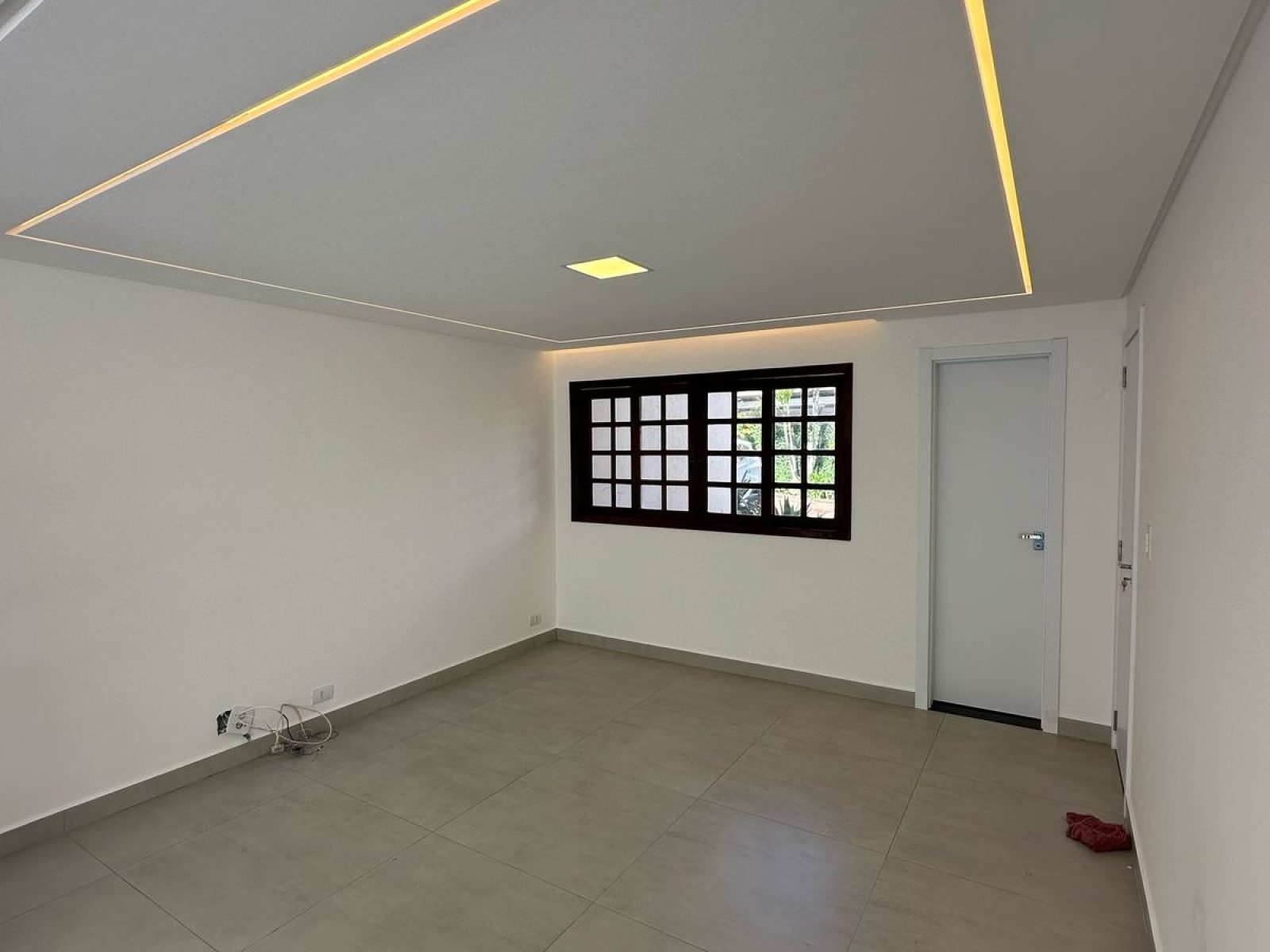 Sobrado Condomínio Central 6