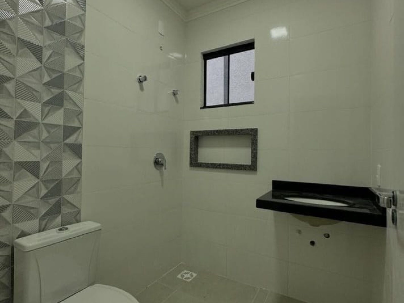 Sobrado no Bairro Canadá 7