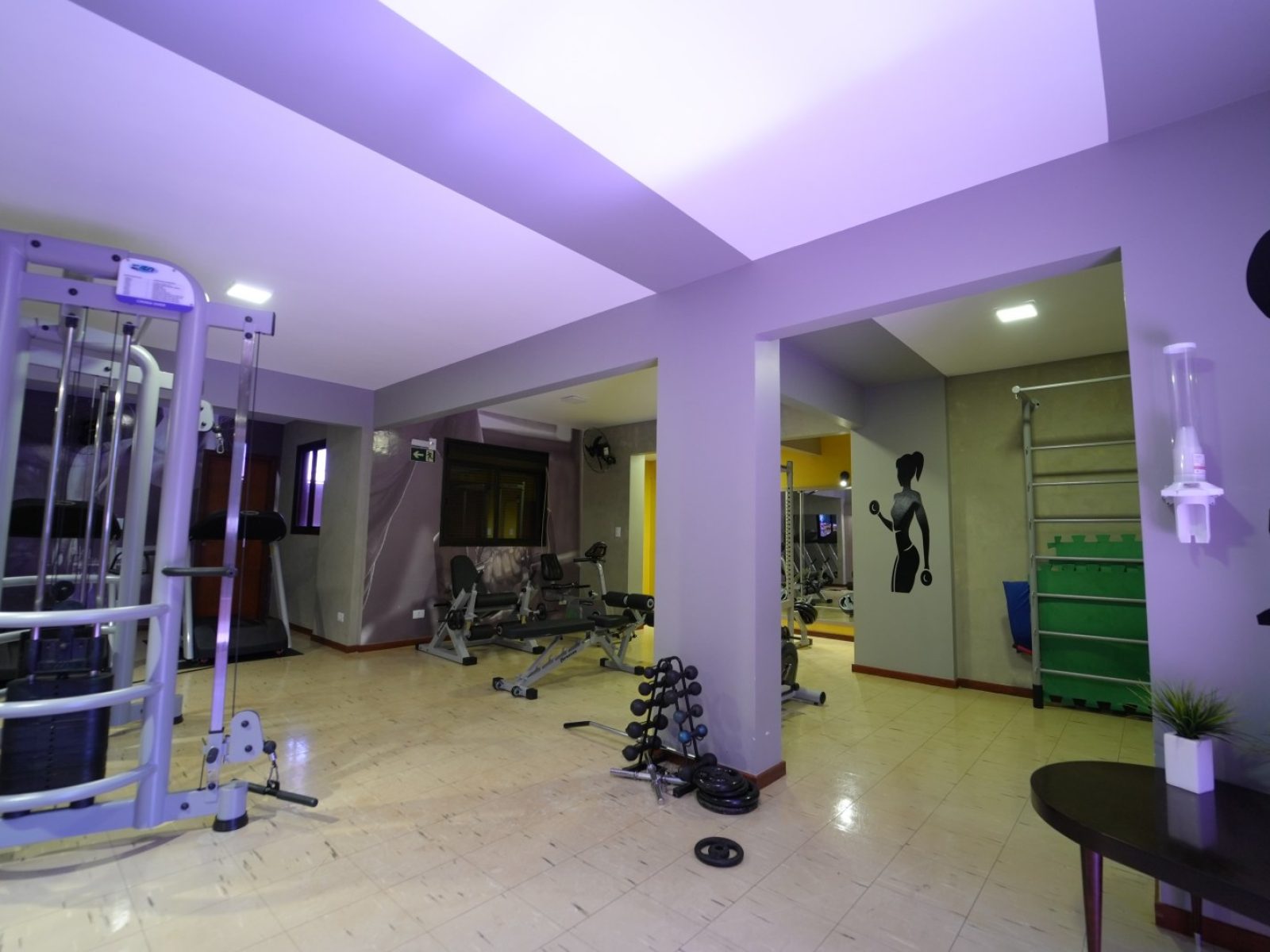 EDIFÍCIO ANTHARES | 23