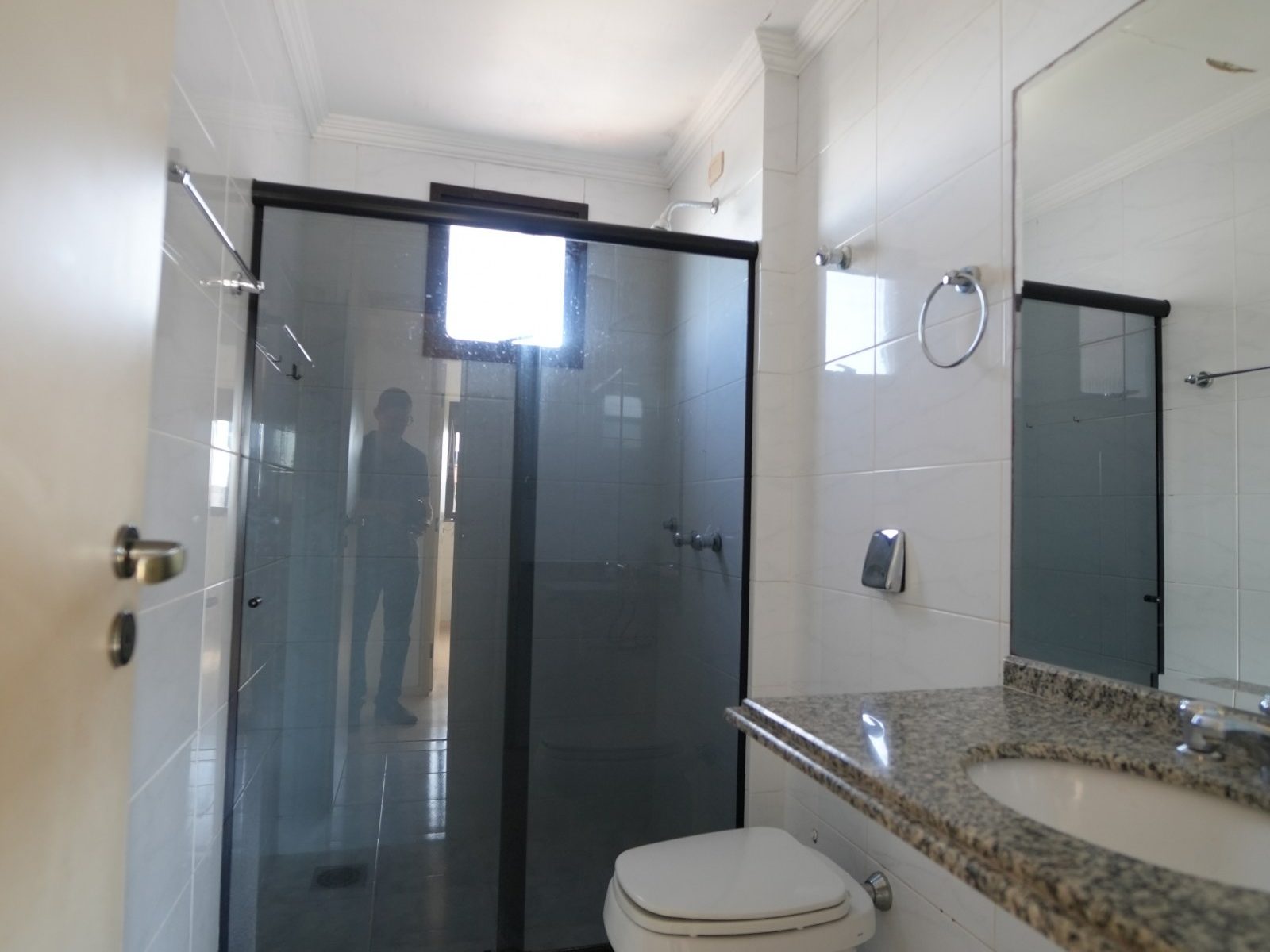 EDIFÍCIO ANTHARES | 17