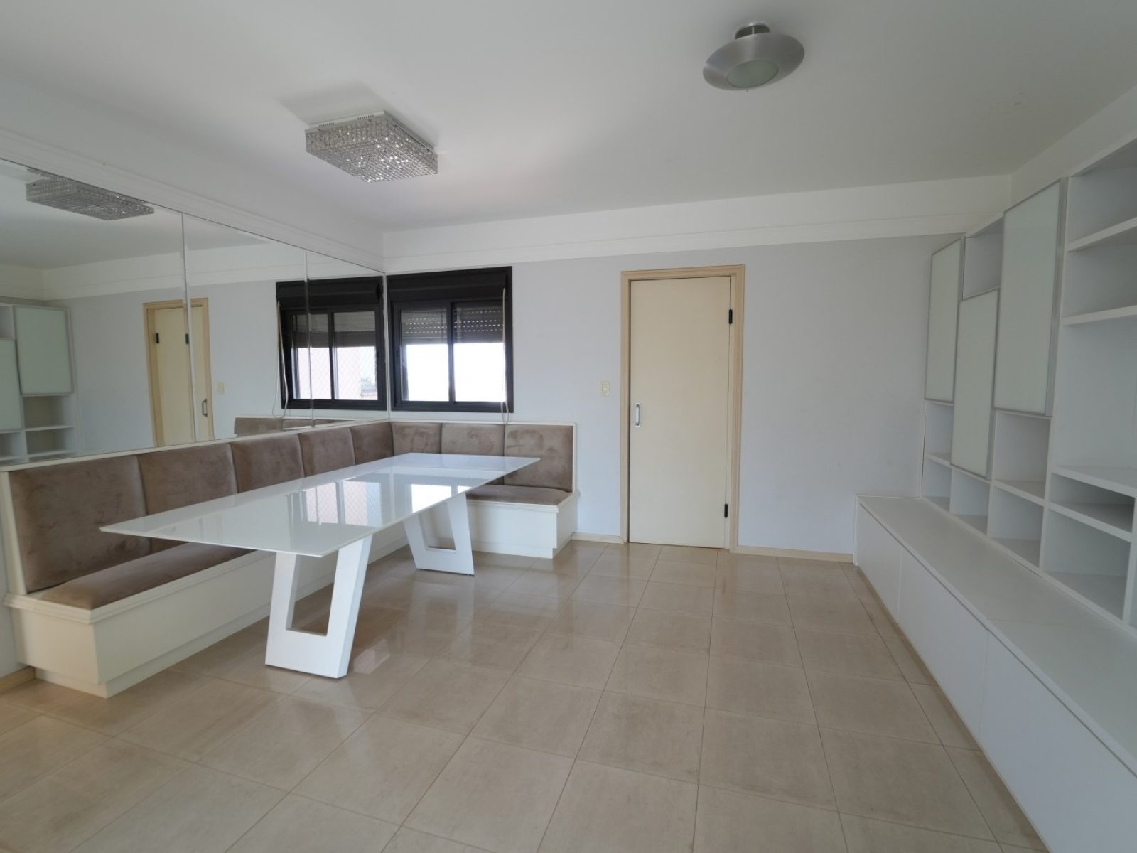 EDIFÍCIO ANTHARES | 9