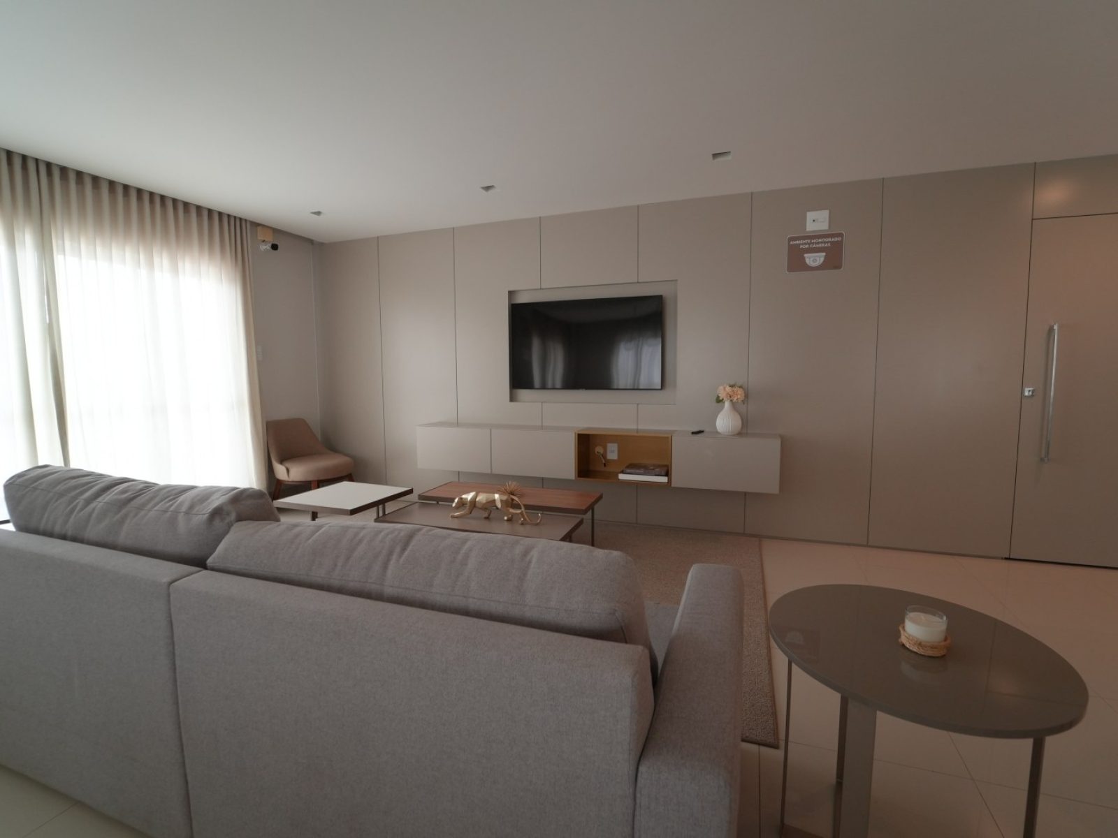 EDIFÍCIO DELUCCI | 31