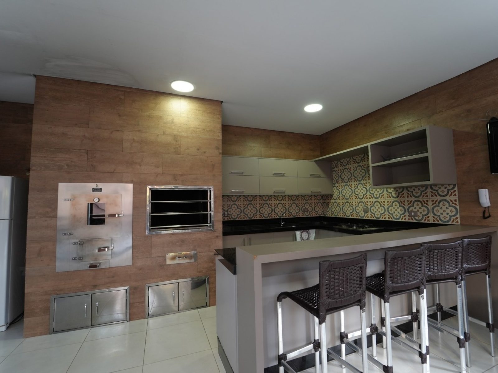 EDIFÍCIO ANTHARES | 28