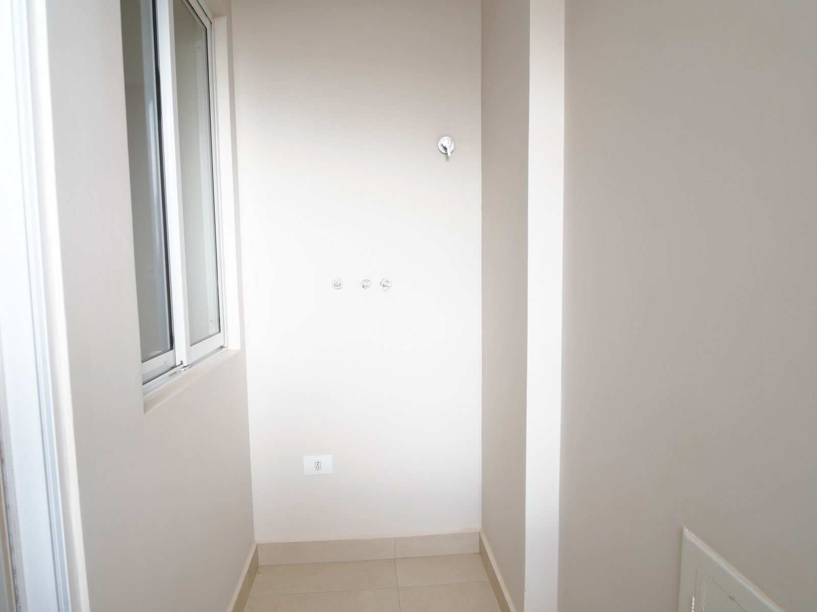 EDIFÍCIO DELUCCI | 13