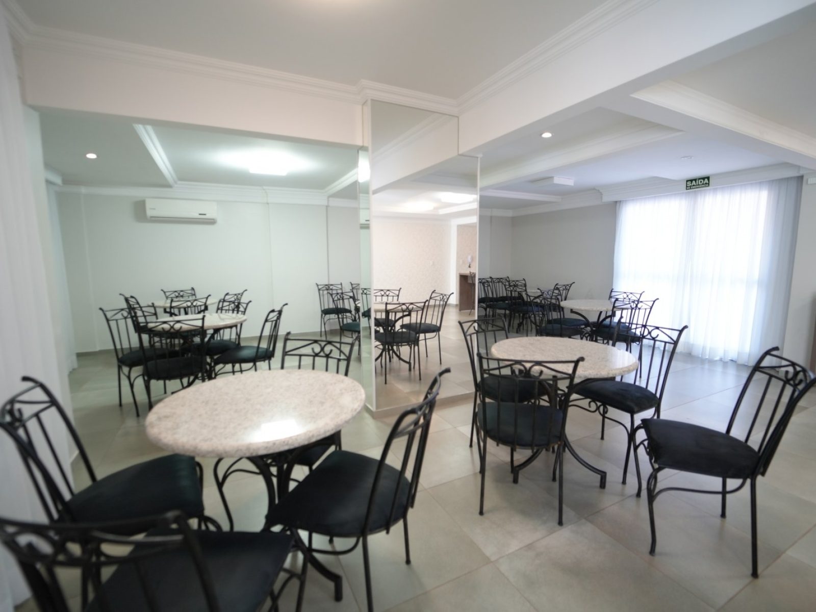 EDIFÍCIO ANTHARES | 37