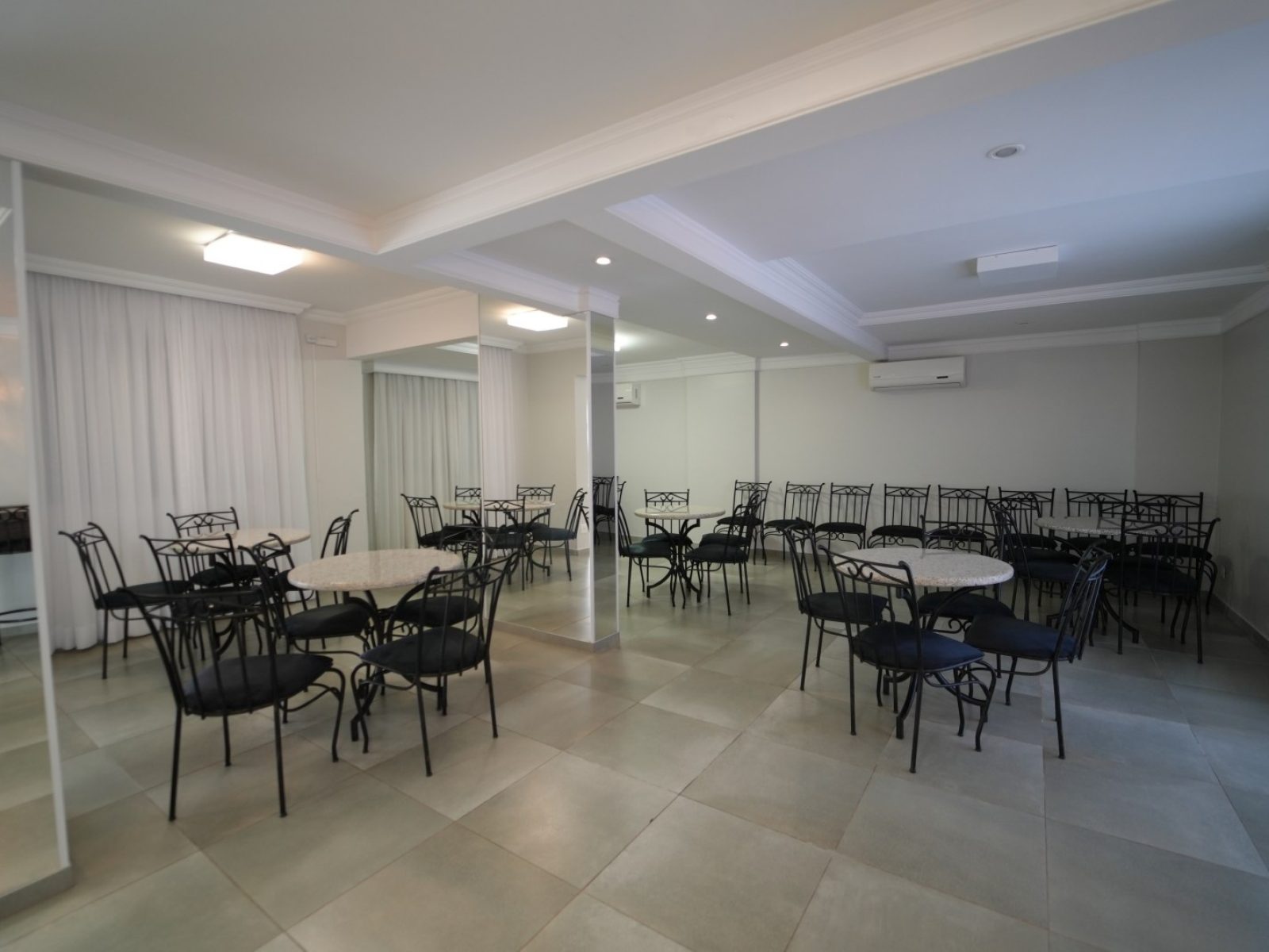 EDIFÍCIO ANTHARES | 39