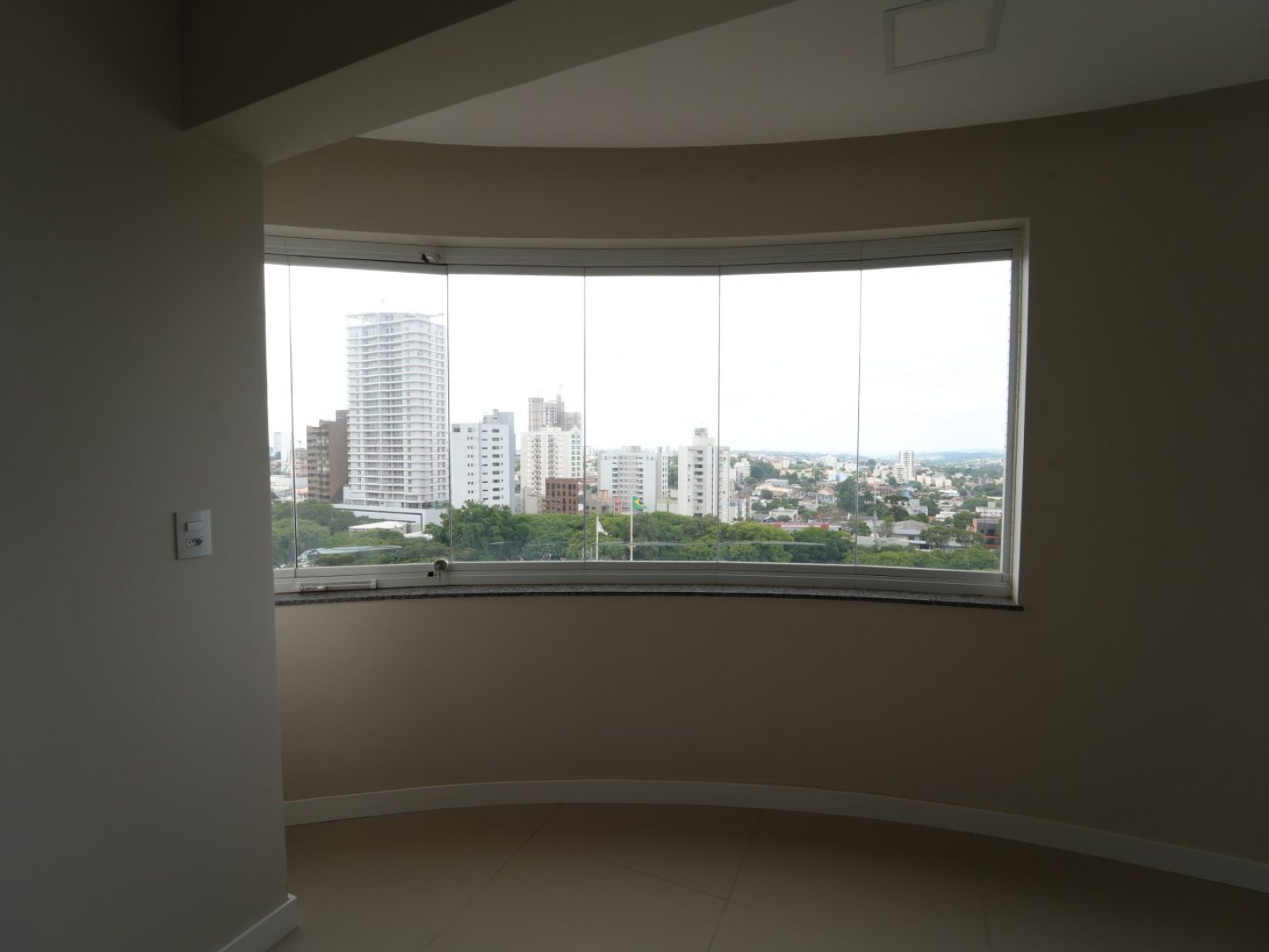 EDIFÍCIO DELUCCI | 23